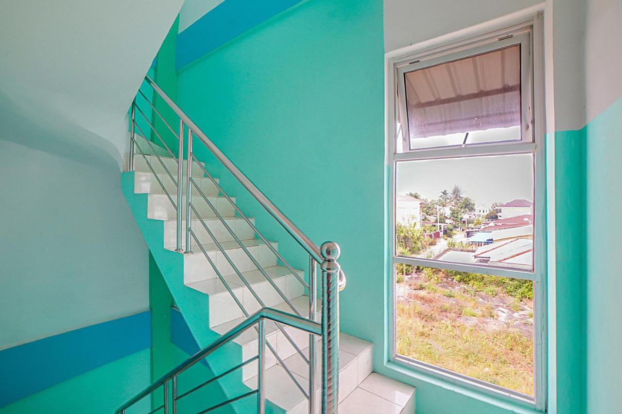 OYO 90637 Rumah Ni Karo Medan Bagian luar foto