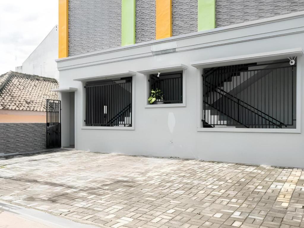 OYO 90637 Rumah Ni Karo Medan Bagian luar foto